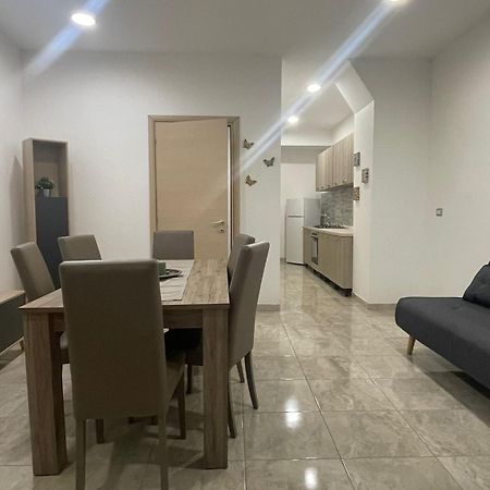 71 Apartment Katanya Dış mekan fotoğraf